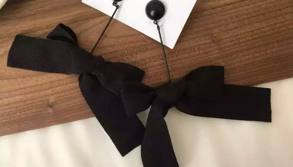 Black Dangle Bow Earrings